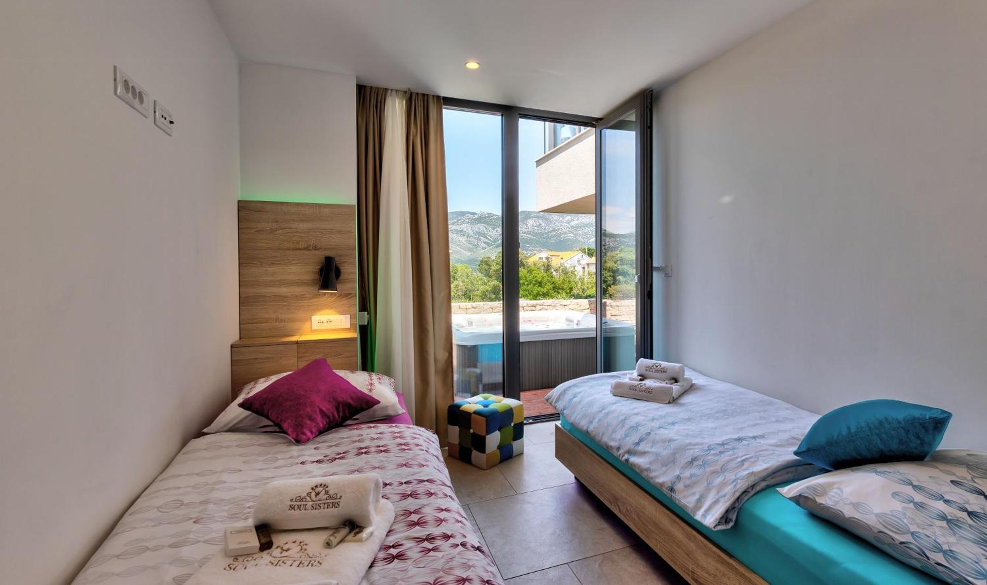 Villa Soul Sisters Zrnovo Rum bild